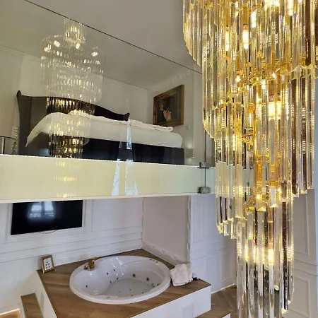 Apartament Jacuzzi Opera Budapesta