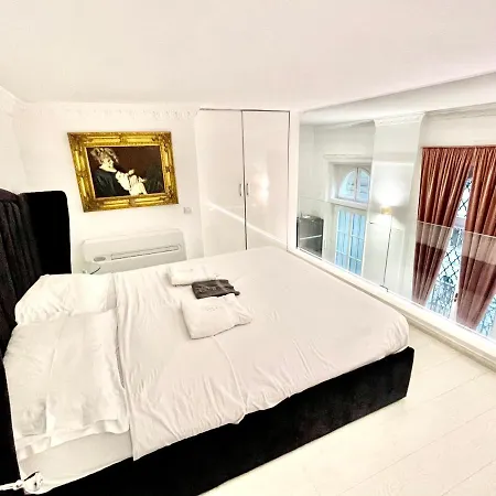 Jacuzzi Opera Apartamento *