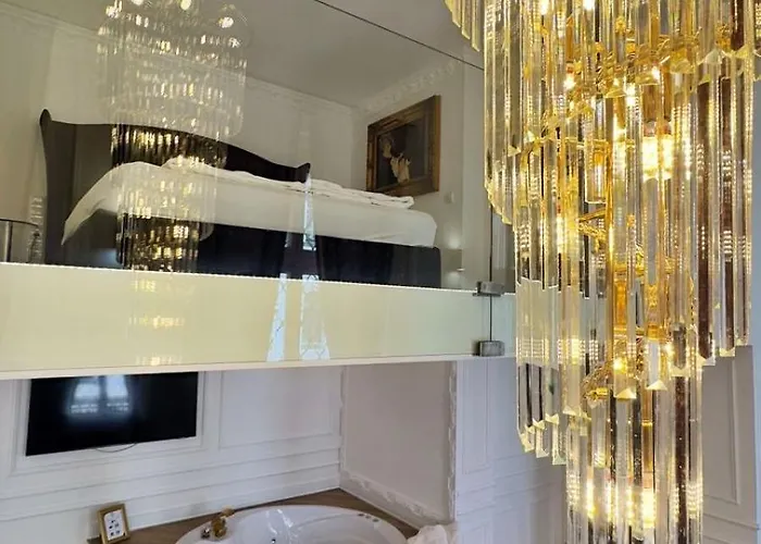 Apartament Jacuzzi Opera Budapesta